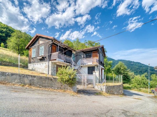 casa indipendente in vendita a Coazze