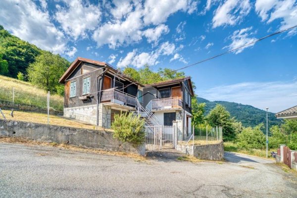 casa indipendente in vendita a Coazze