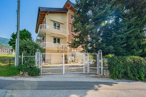 appartamento in vendita a Coazze