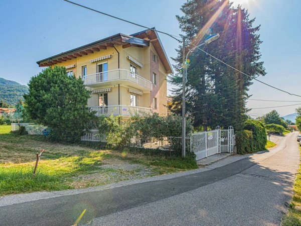appartamento in vendita a Coazze