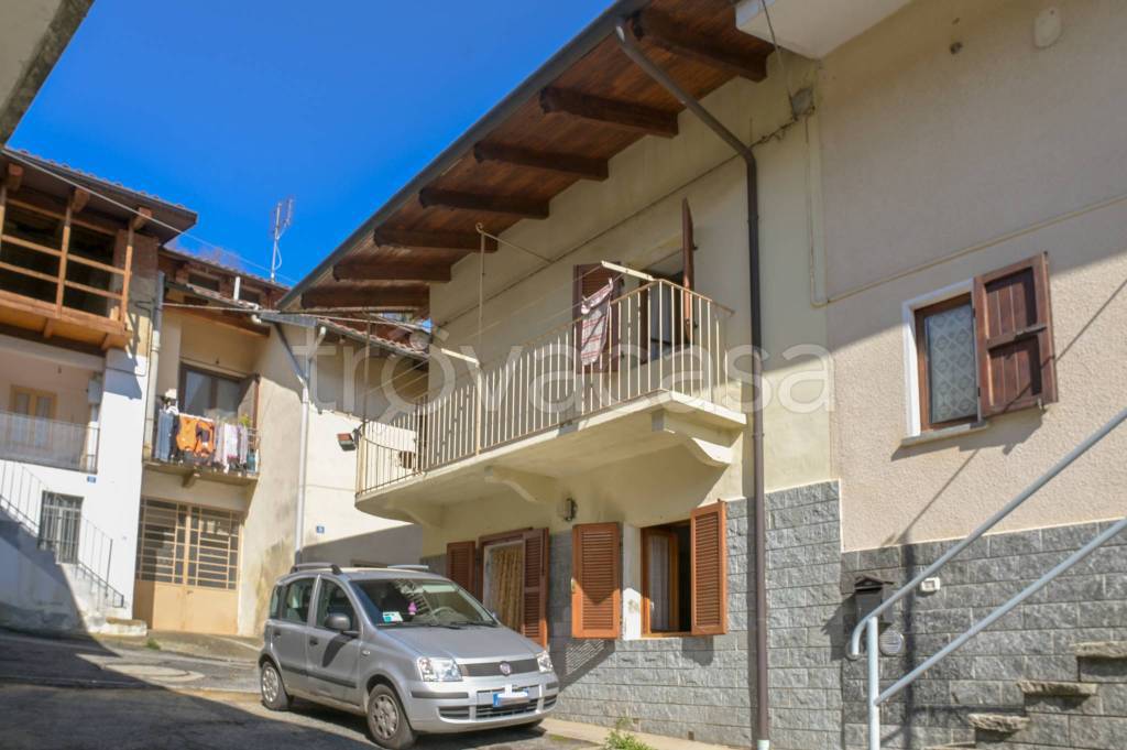 casa indipendente in vendita a Coazze