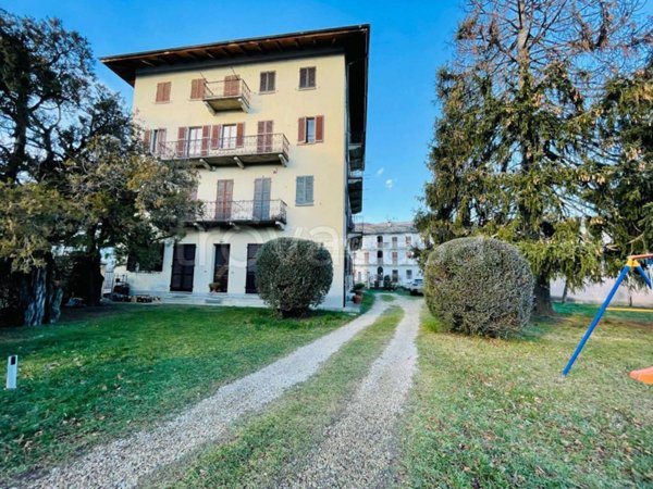 appartamento in vendita a Coazze