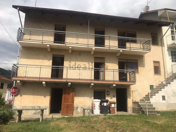 casa semindipendente in vendita a Coazze