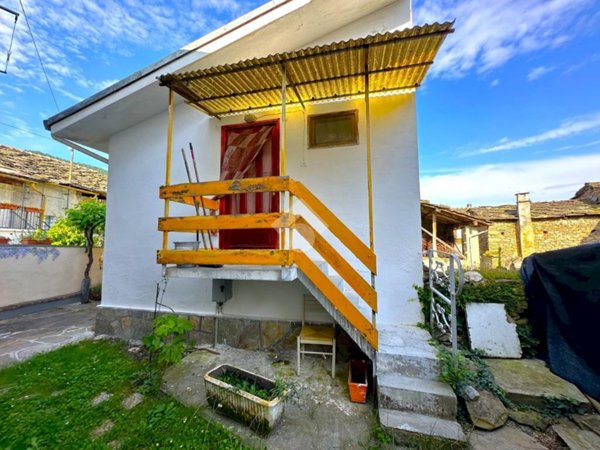 casa indipendente in vendita a Coazze