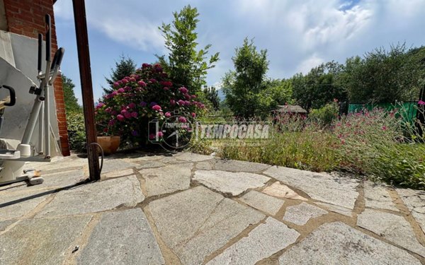 casa indipendente in vendita a Coazze