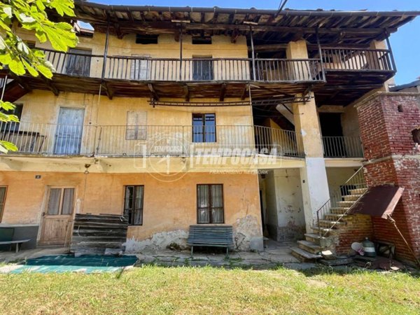 casale in vendita a Coazze