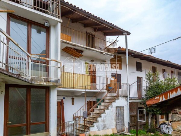 casa indipendente in vendita a Coazze