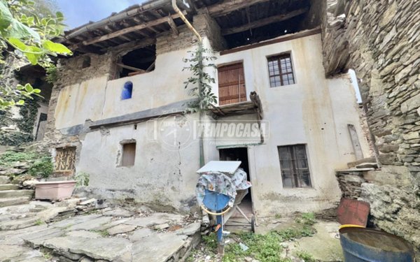 casale in vendita a Coazze