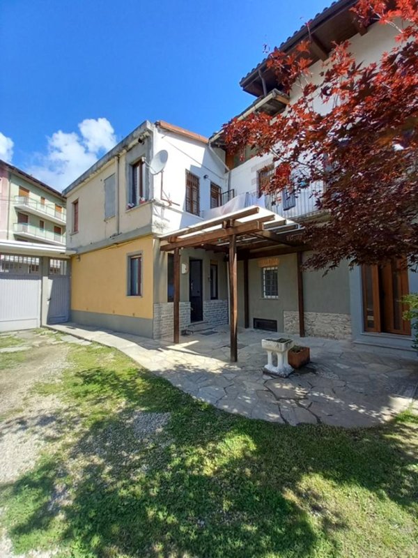 appartamento in vendita a Coazze