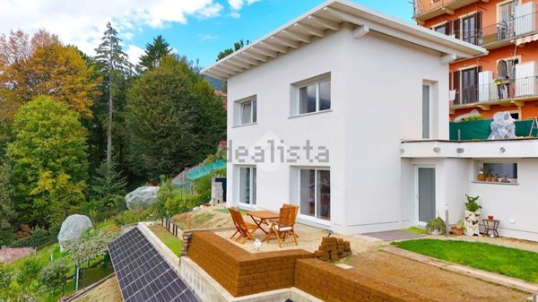 casa indipendente in vendita a Coazze