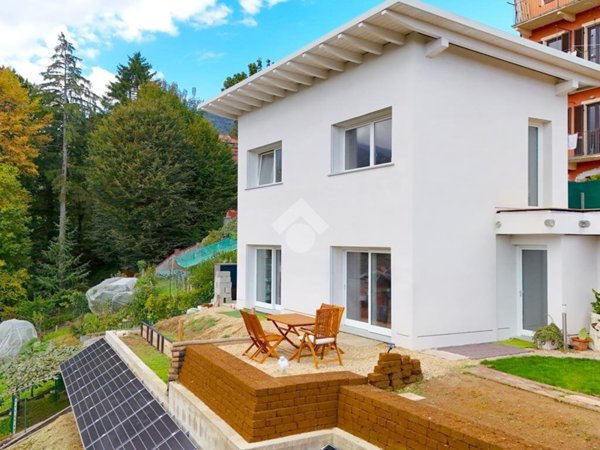 casa indipendente in vendita a Coazze