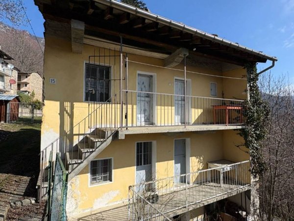 casa indipendente in vendita a Coazze