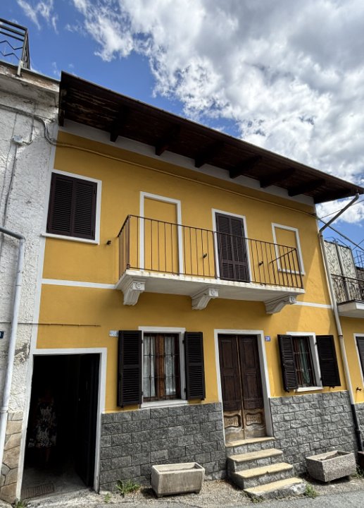 appartamento in vendita a Coazze