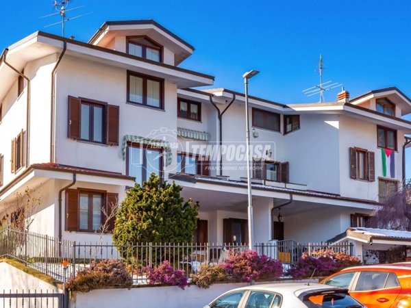 casa indipendente in vendita a Coazze