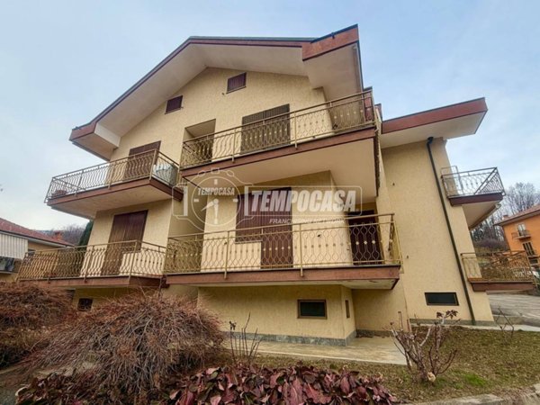 appartamento in vendita a Coazze