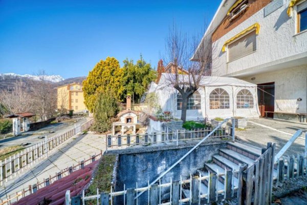 casa indipendente in vendita a Coazze