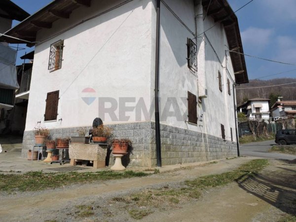 casa semindipendente in vendita a Coazze