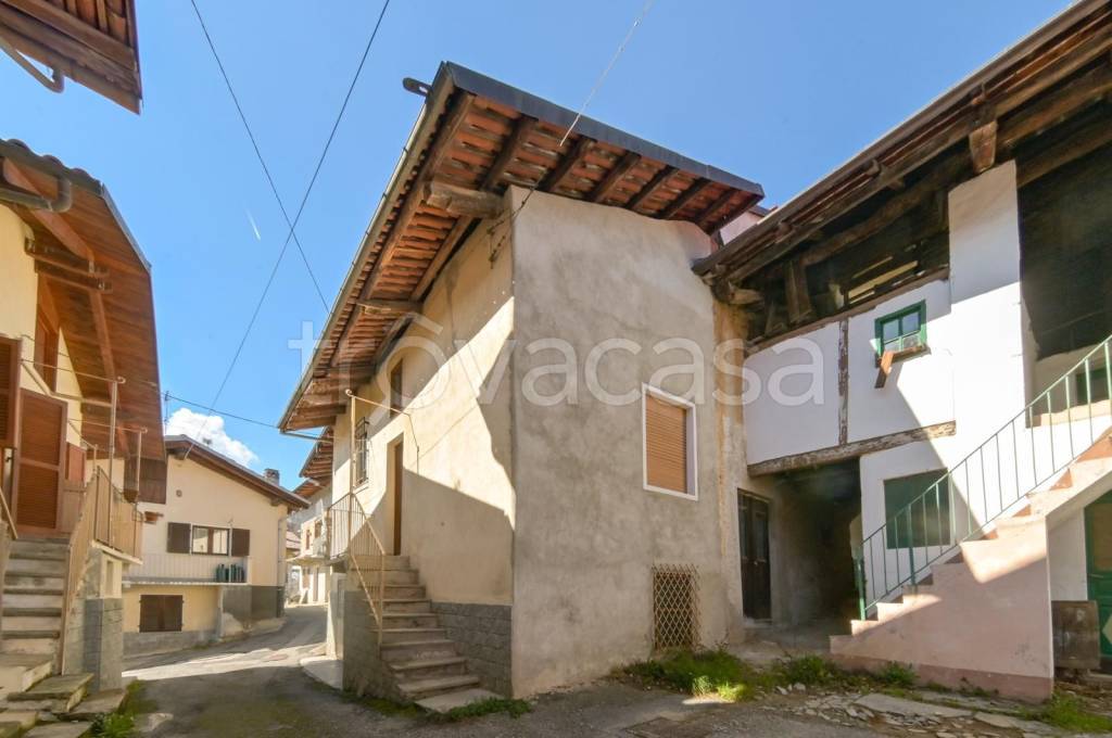 casa indipendente in vendita a Coazze