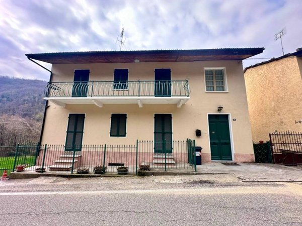 casa indipendente in vendita a Coazze