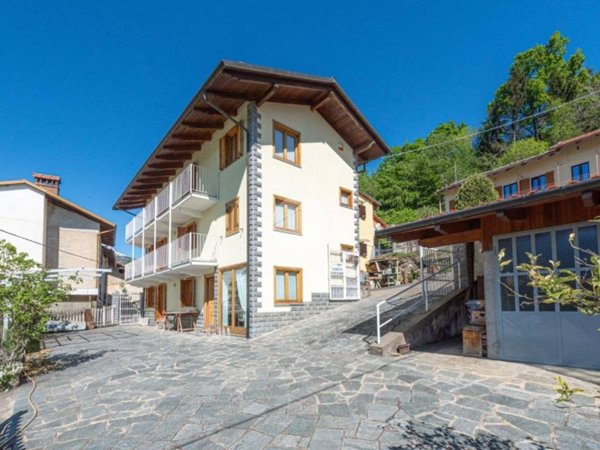 casa indipendente in vendita a Coazze