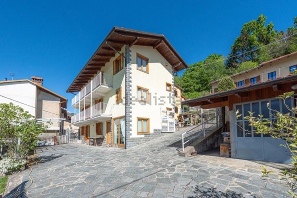 casa indipendente in vendita a Coazze