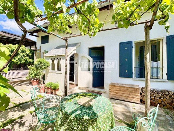 casa indipendente in vendita a Coazze