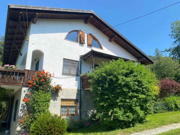 casa indipendente in vendita a Coazze