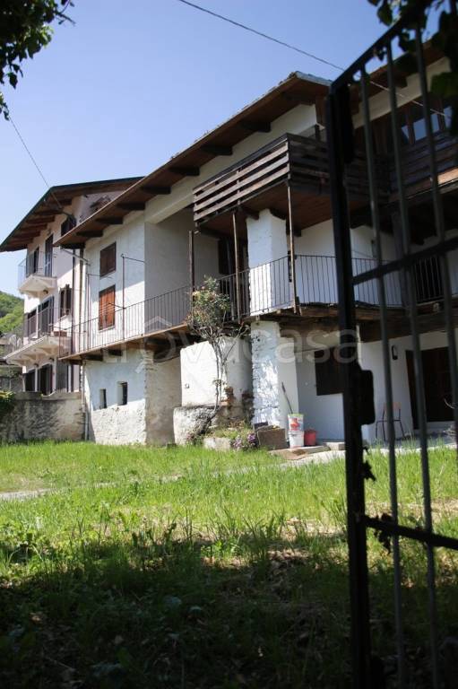 casa indipendente in vendita a Coazze