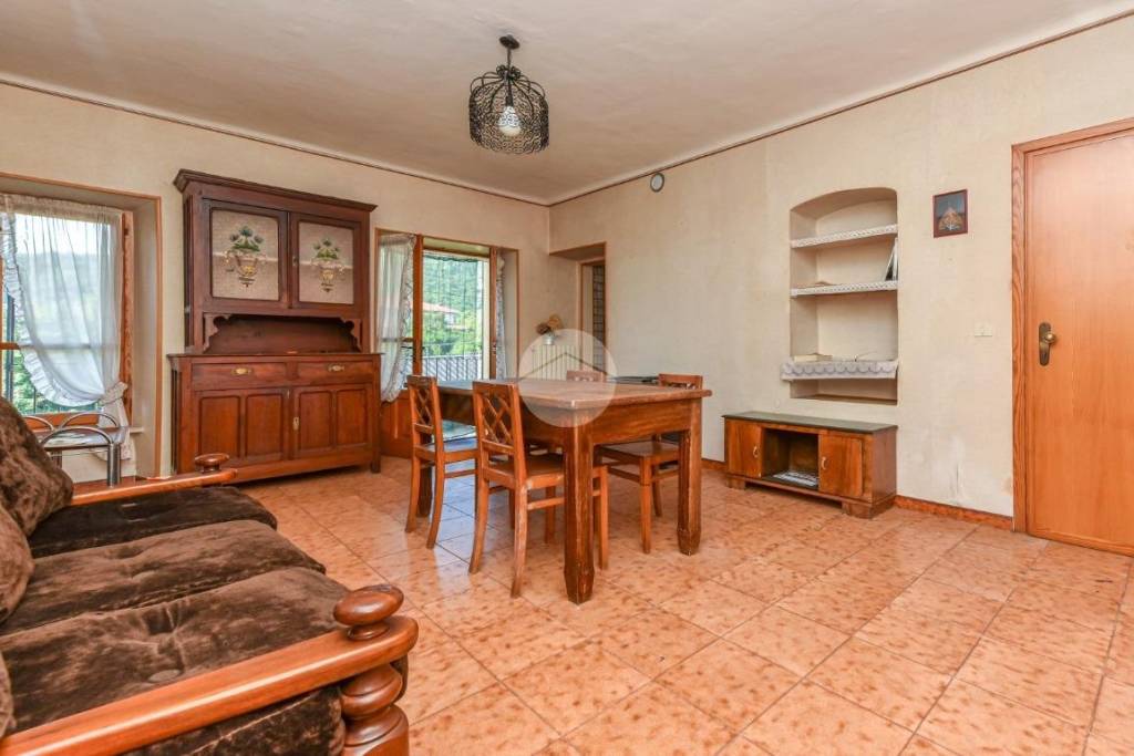 appartamento in vendita a Coazze