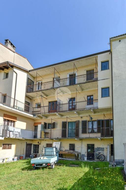 appartamento in vendita a Coazze