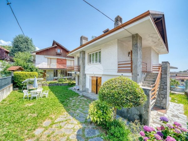 casa indipendente in vendita a Coazze