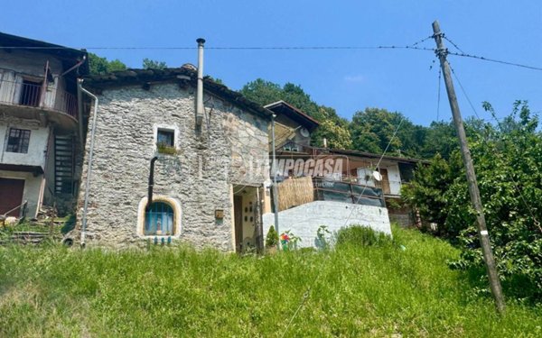 casa indipendente in vendita a Coazze