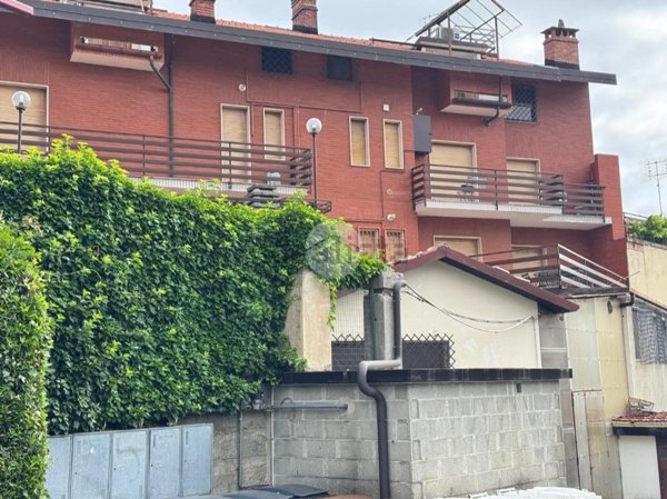 appartamento in vendita a Coazze
