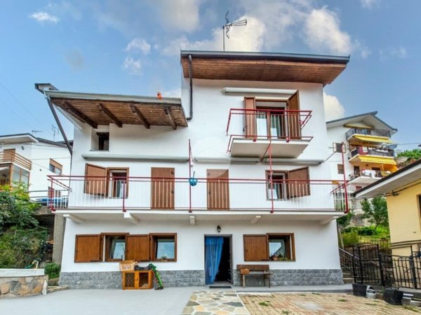 casa indipendente in vendita a Coazze