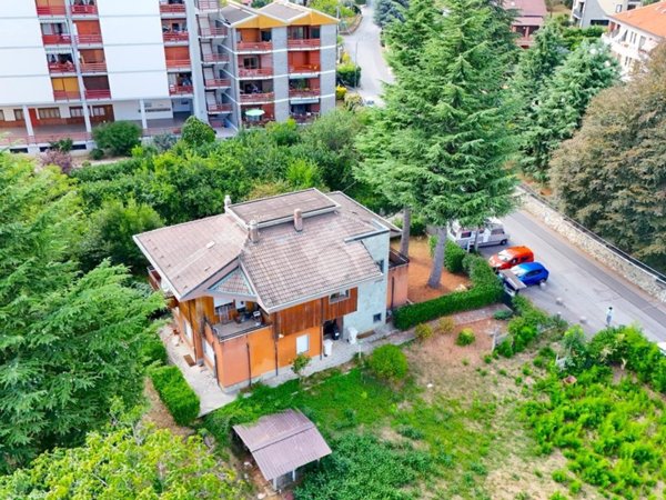 casa indipendente in vendita a Coazze
