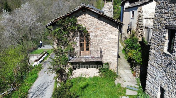 casa indipendente in vendita a Coazze