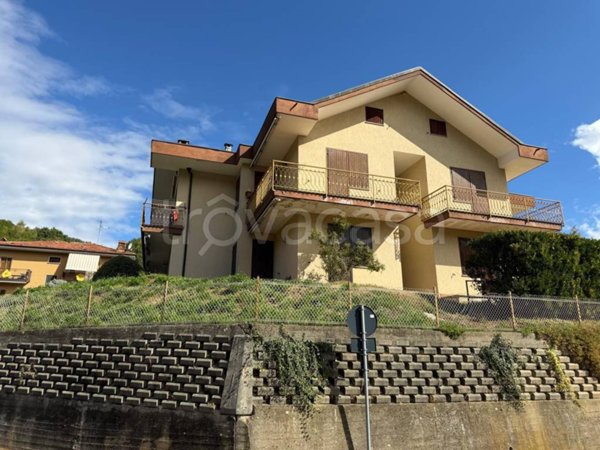 appartamento in vendita a Coazze