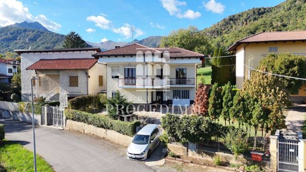 casa indipendente in vendita a Coazze
