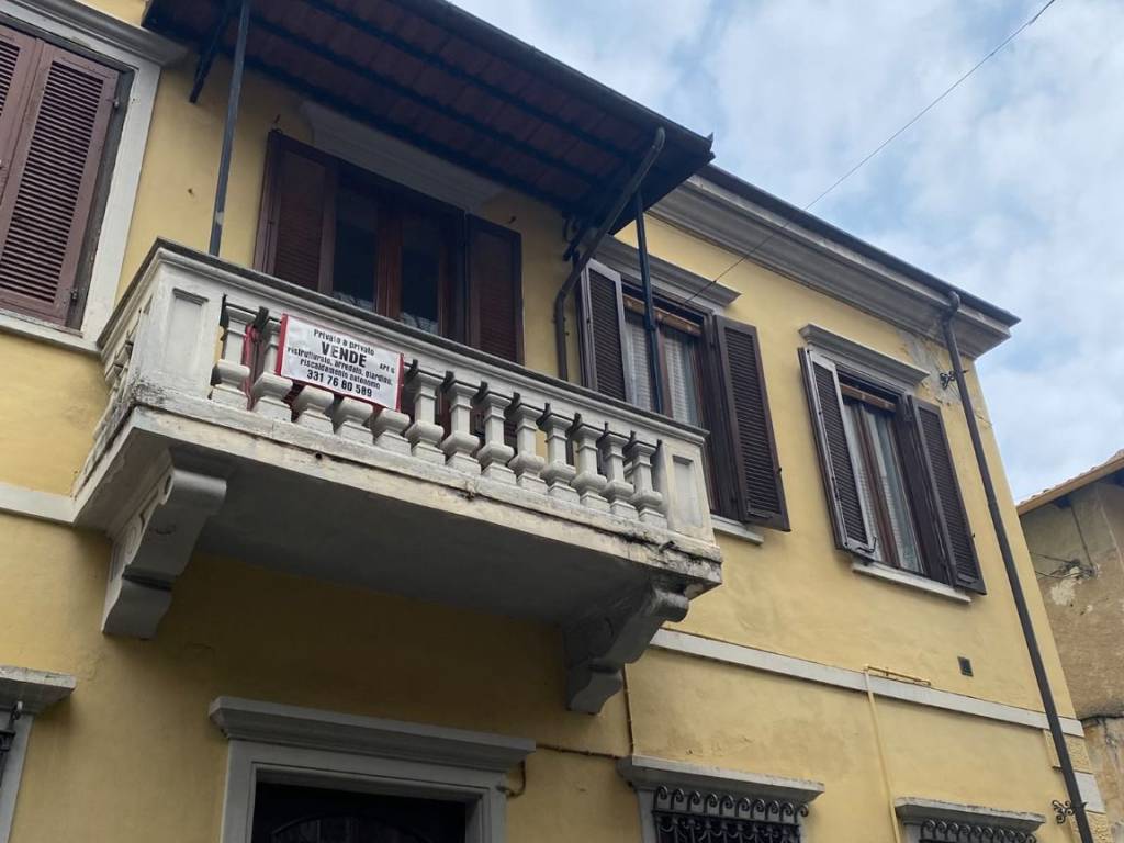 appartamento in vendita a Coazze