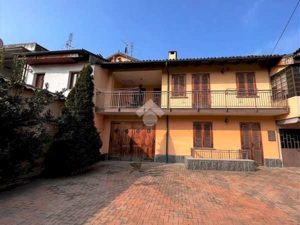casa indipendente in vendita a Collegno