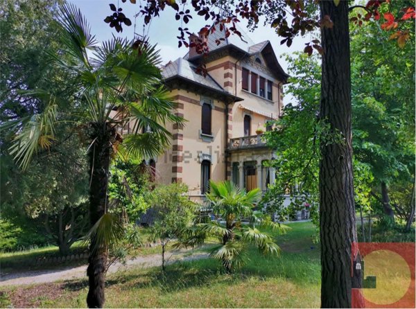 villa in vendita a Collegno