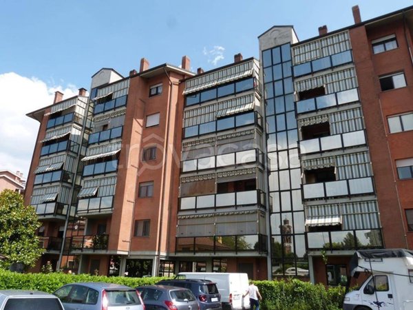 appartamento in vendita a Collegno in zona Savonera
