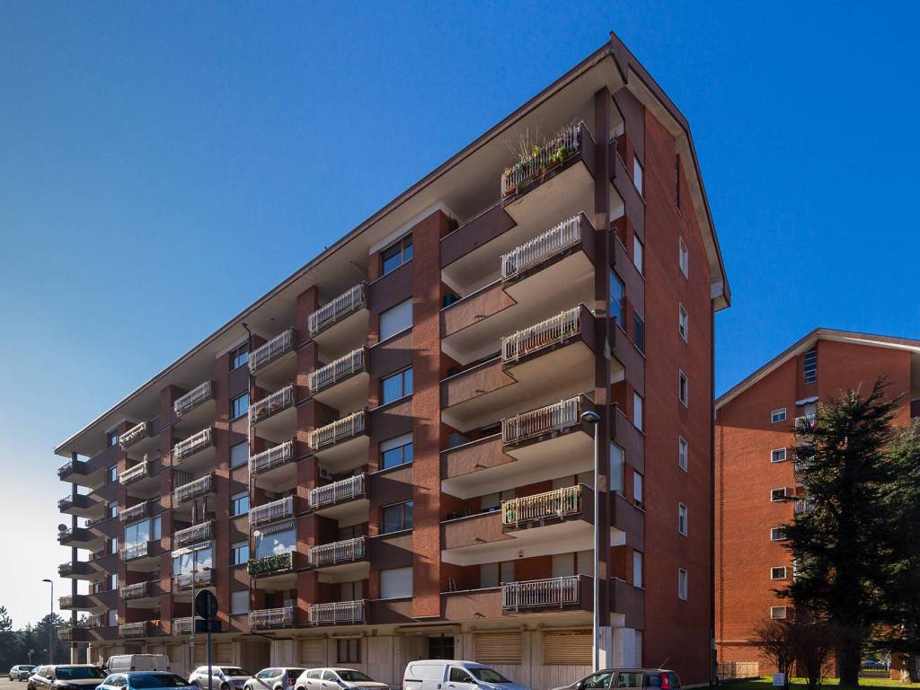 appartamento in vendita a Collegno in zona Savonera