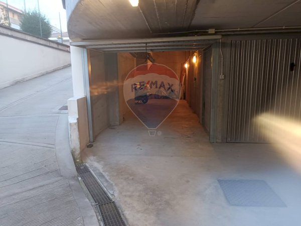 locale di sgombero in vendita a Collegno