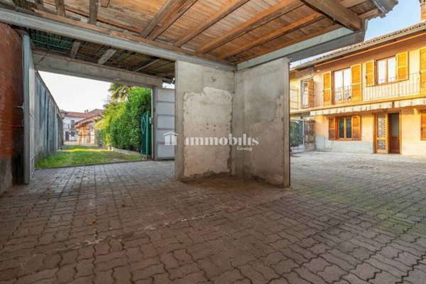 casa indipendente in vendita a Collegno