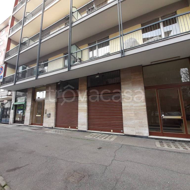 locale commerciale in vendita a Collegno