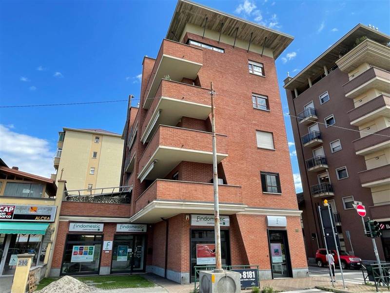 ufficio in vendita a Collegno