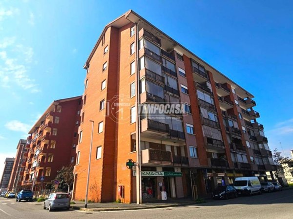 appartamento in vendita a Collegno in zona Savonera