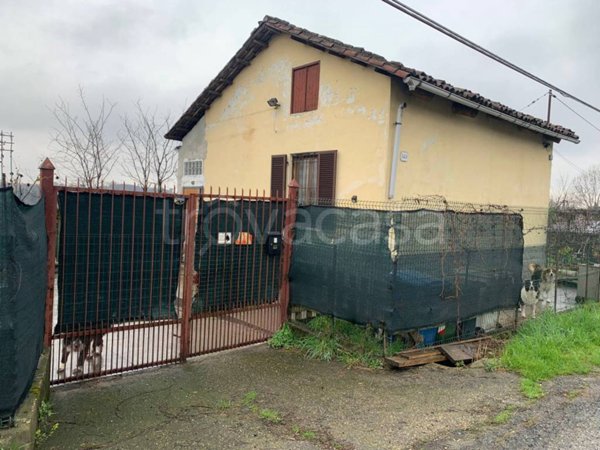 casa indipendente in vendita a Collegno