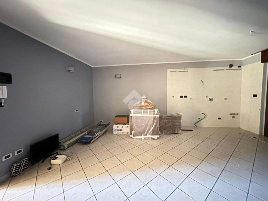 appartamento in vendita a Collegno in zona Savonera